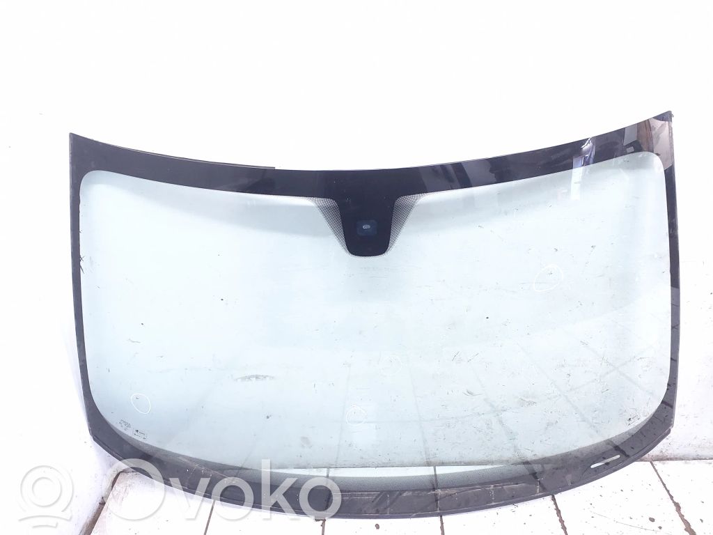 Volvo S80 Front windscreen/windshield window 