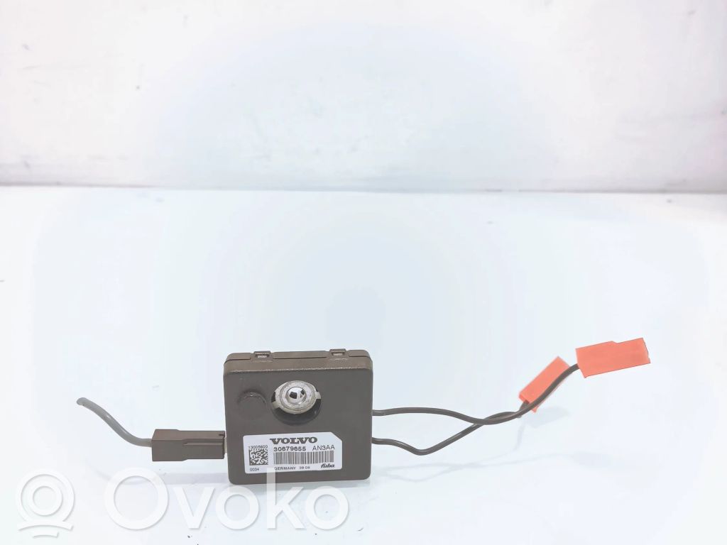 Volvo S80 Antenos stiprintuvas 