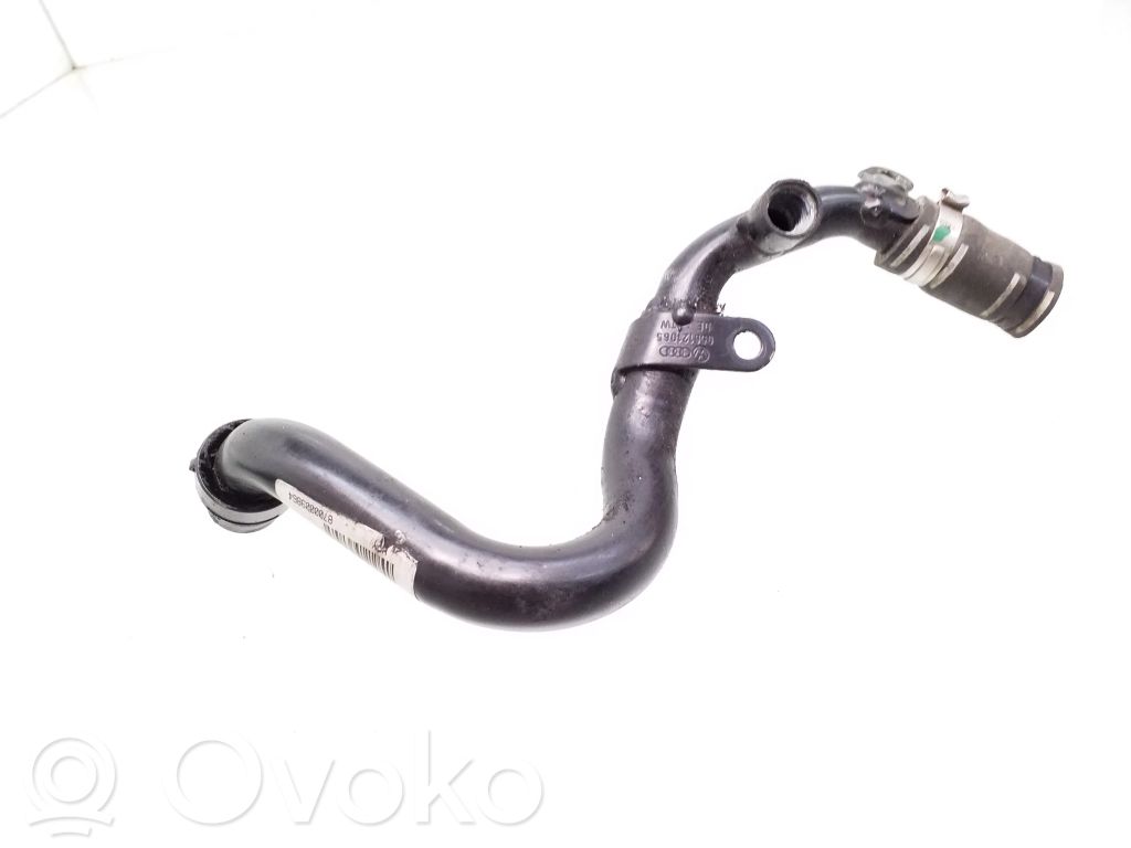 Engine coolant pipe/hose   059121065,059121070P