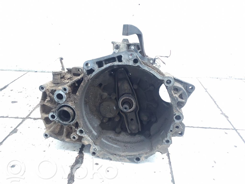 Skoda Octavia Mk1 (1U) Manuaalinen 5-portainen vaihdelaatikko 