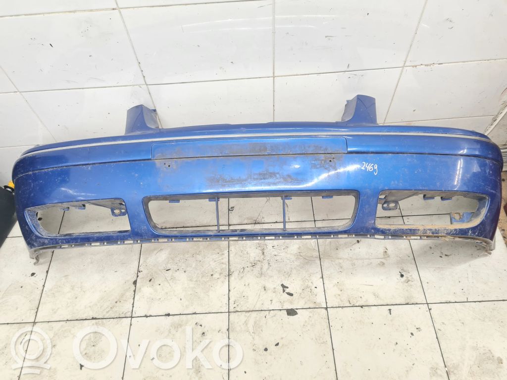 Volkswagen Bora Zderzak przedni 
