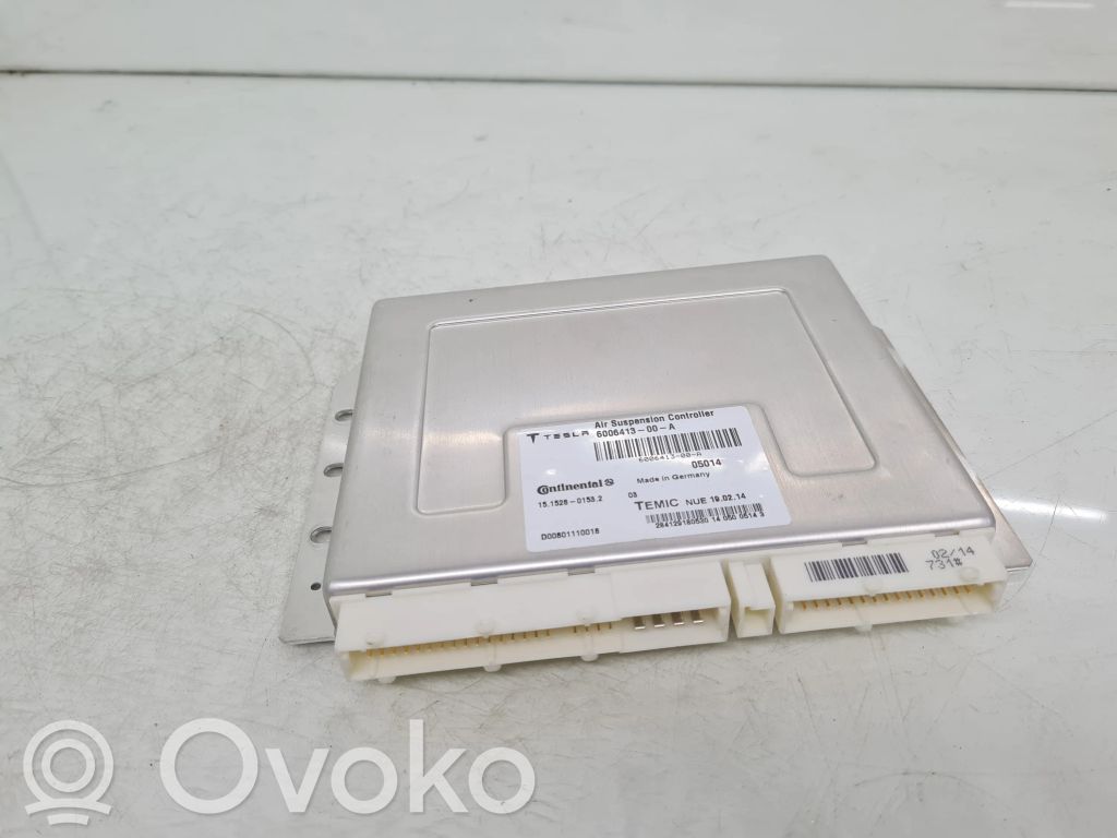 Tesla Model S Suspension control unit/module 