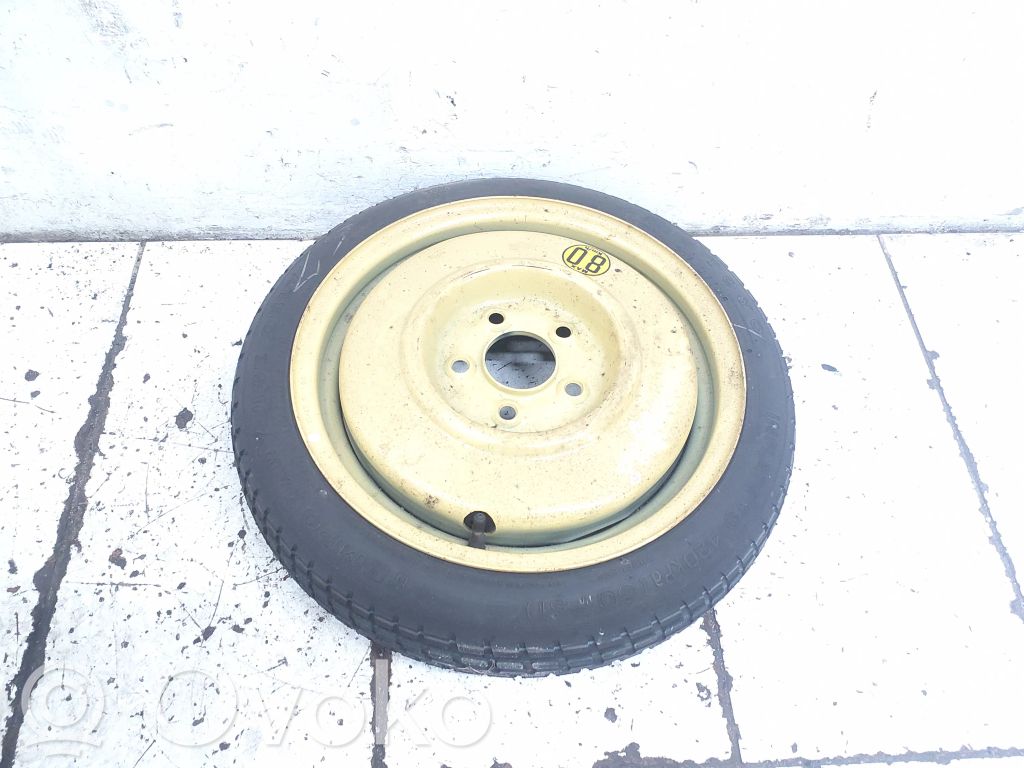 Rueda de repuesto R15   M26