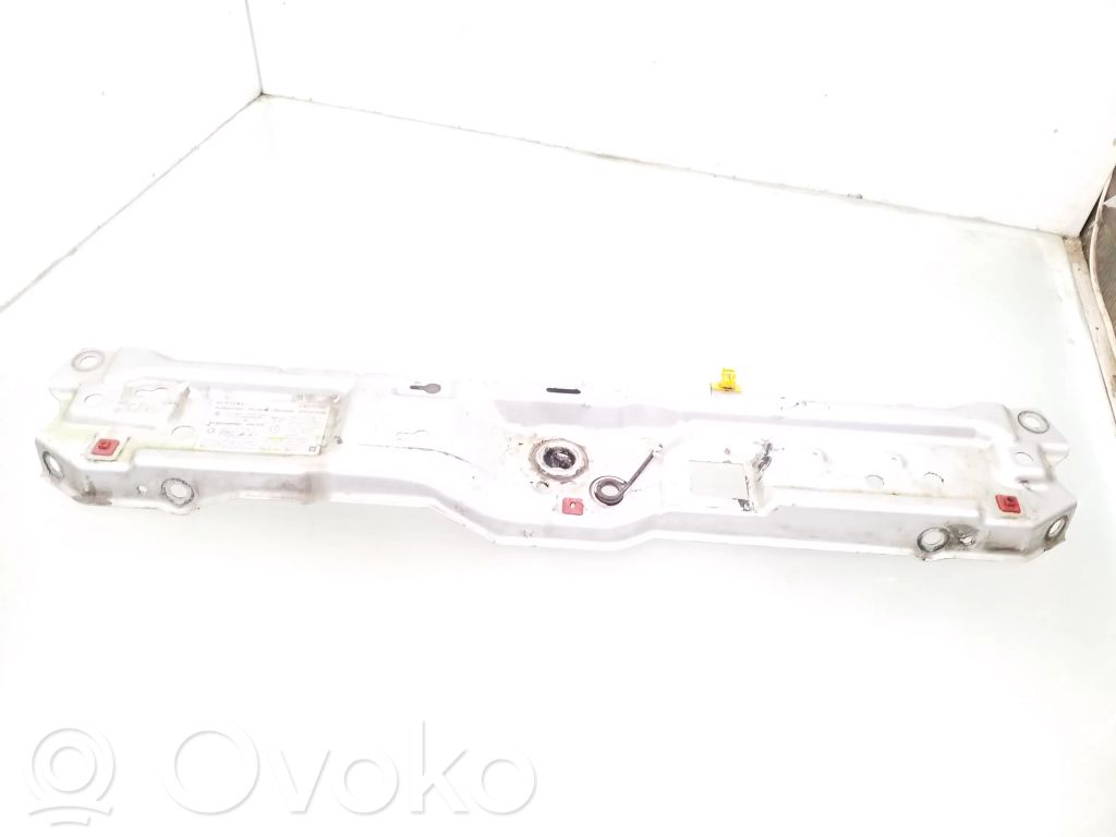 Opel Tigra B Radiatoru paneļa augšējā daļa (televizors) 