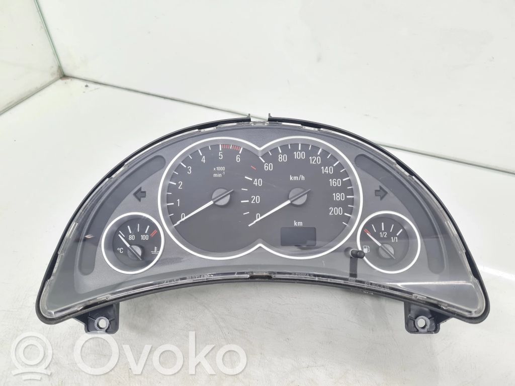 Opel Tigra B Speedometer (instrument cluster) 