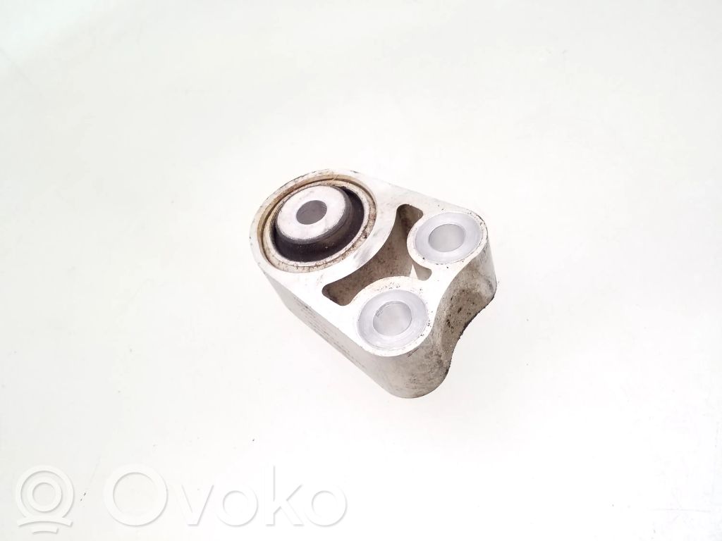 Polestar 2 Engine mount bracket 