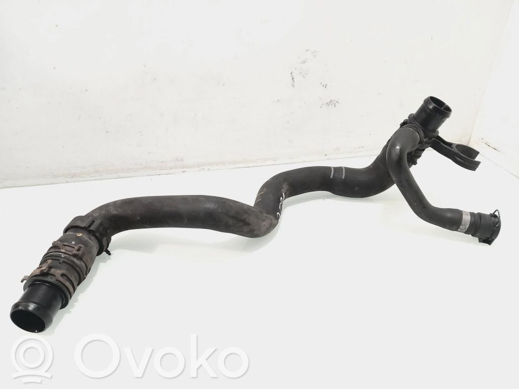 Engine coolant pipe/hose