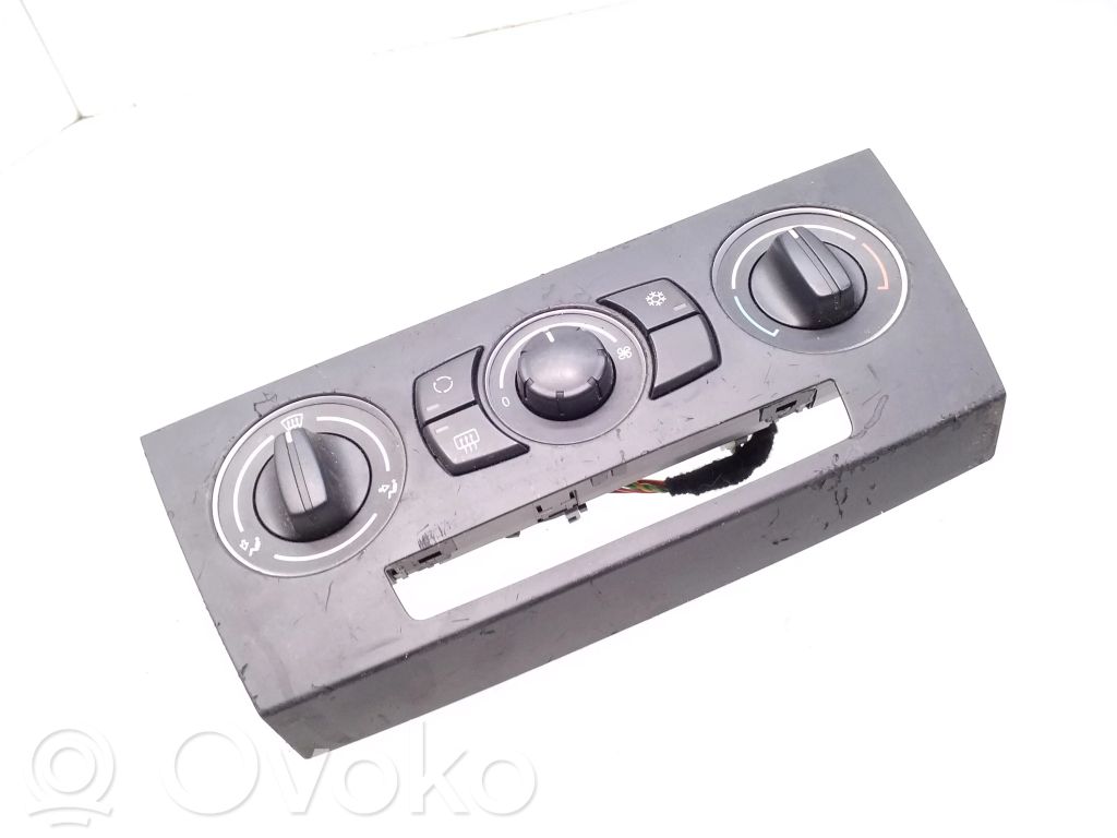 BMW 3 E90 E91 Climate control unit 