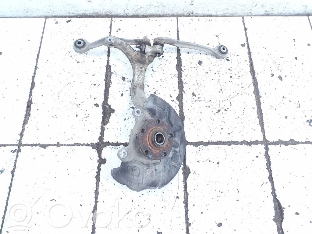 Audi A4 S4 B6 8E 8H Achsschenkel vorne 