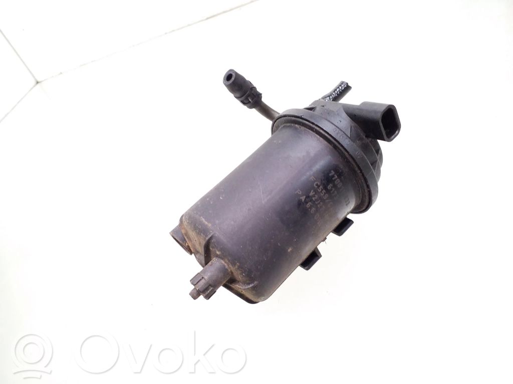 Volvo S40, V40 Fuel filter housing 