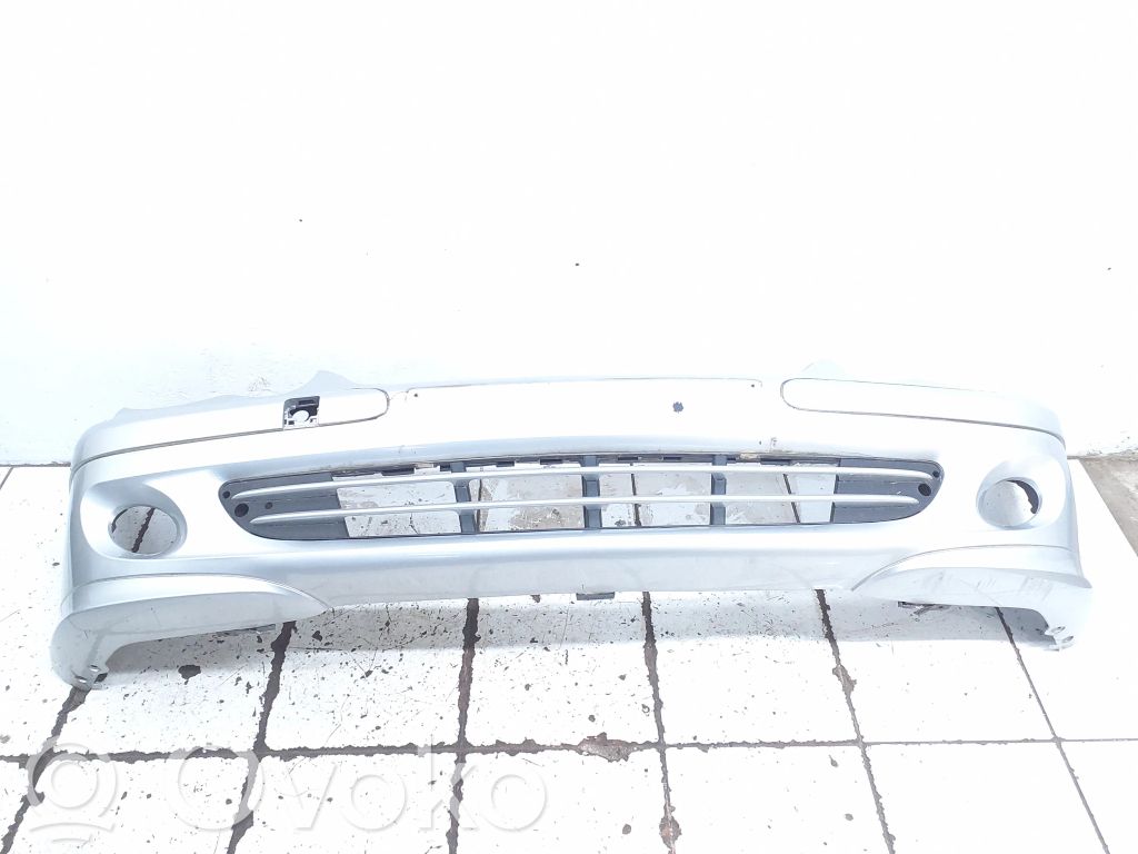 Mercedes-Benz C W203 Bară față 