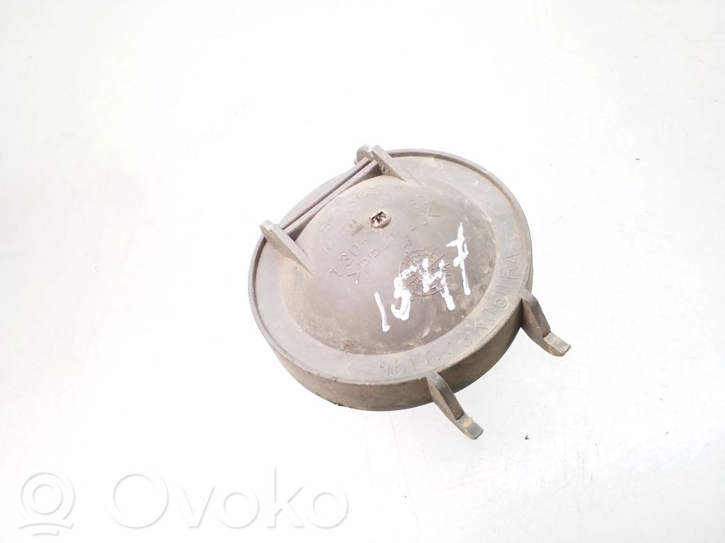 Ford Fiesta Osłona żarówki lampy przedniej 