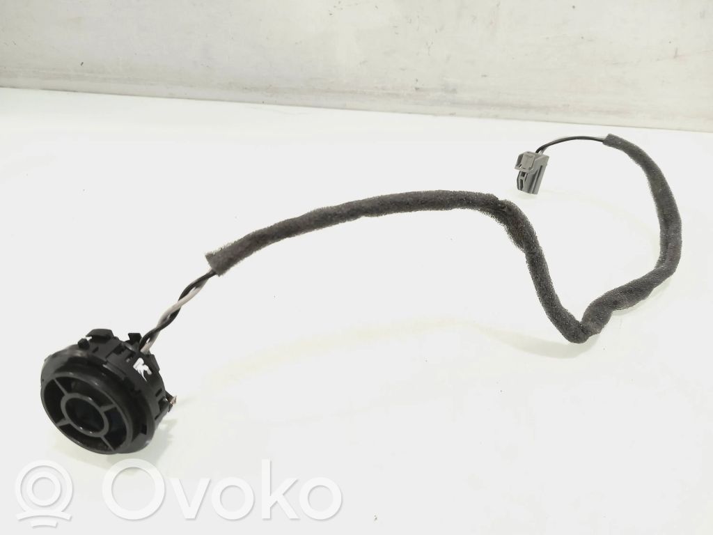 Ford Fiesta Front door high frequency speaker 