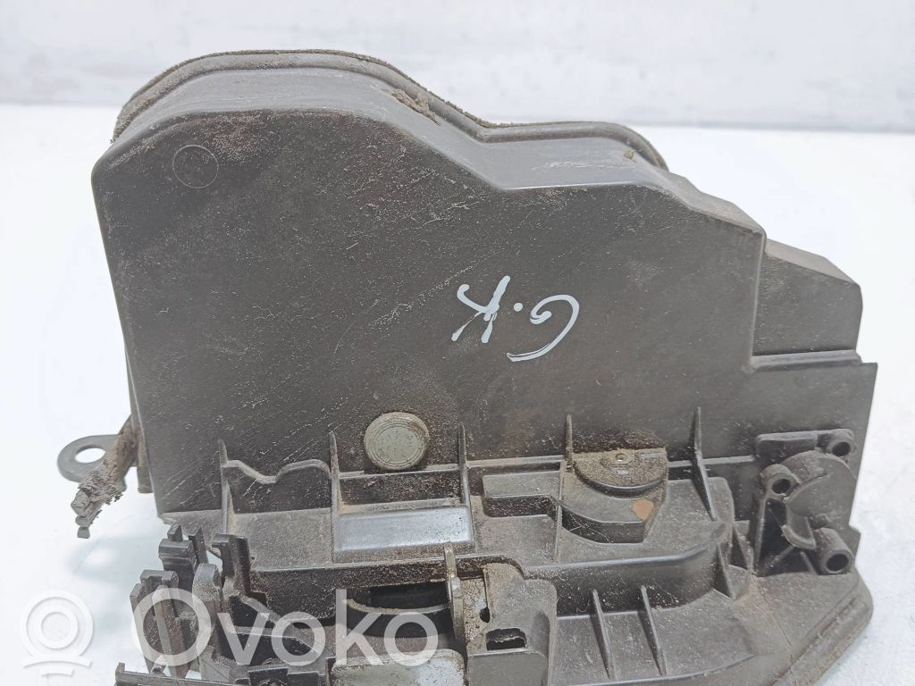 Serrure de porte arrière   7202147