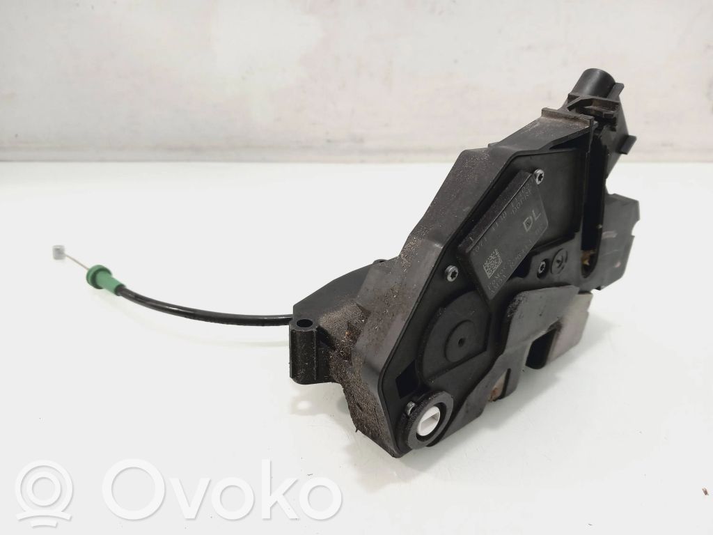 Ford Fiesta Aizmugurē slēdzene 