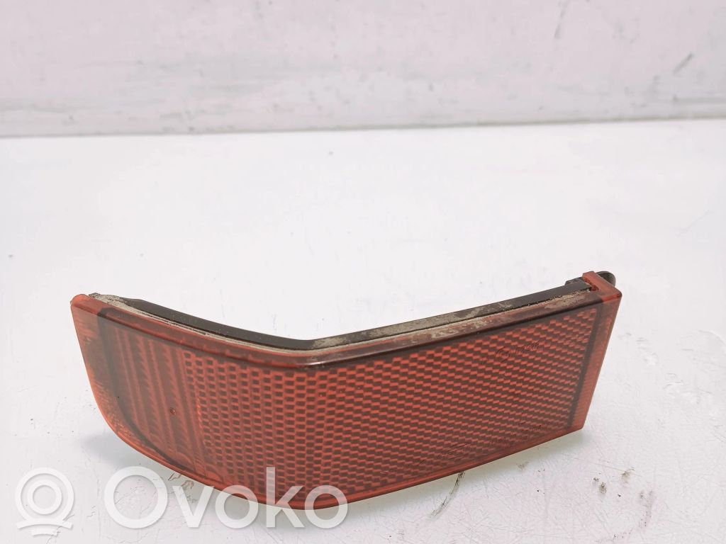 Opel Omega B2 Reflector de faros/luces traseros 