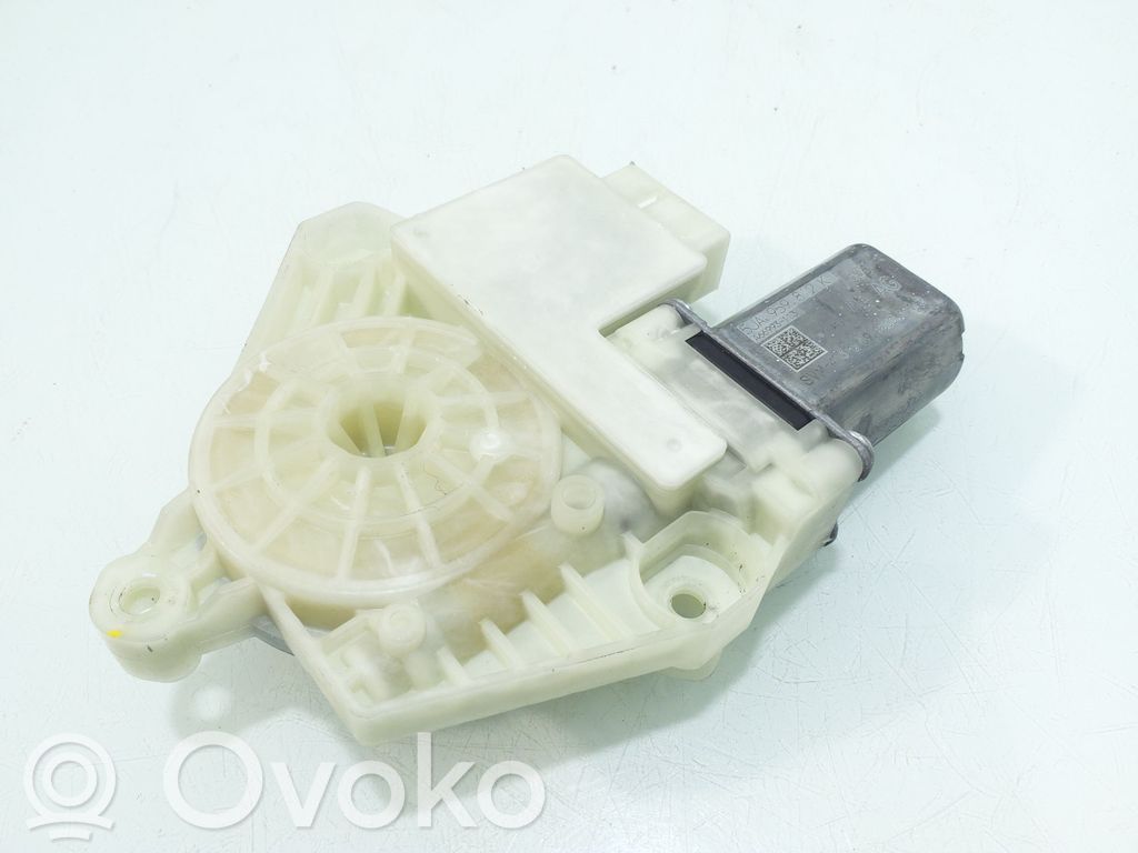 Skoda Fabia Mk3 (NJ) Motor macara geam ușă față 