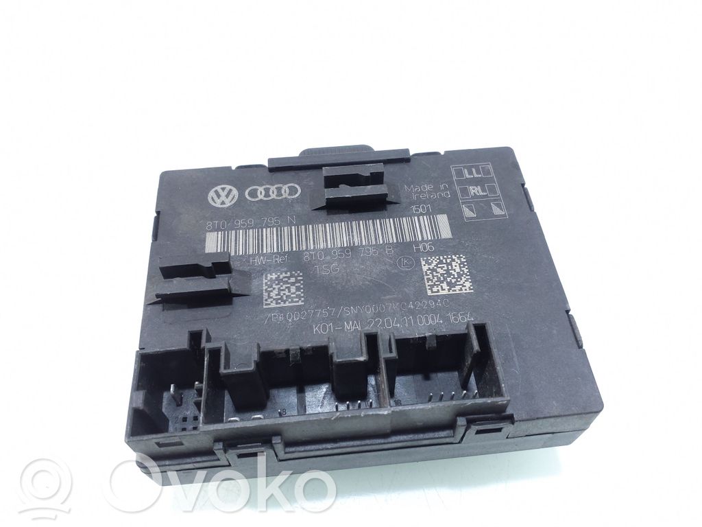 Unidad de control/módulo de la puerta   8T0959795N