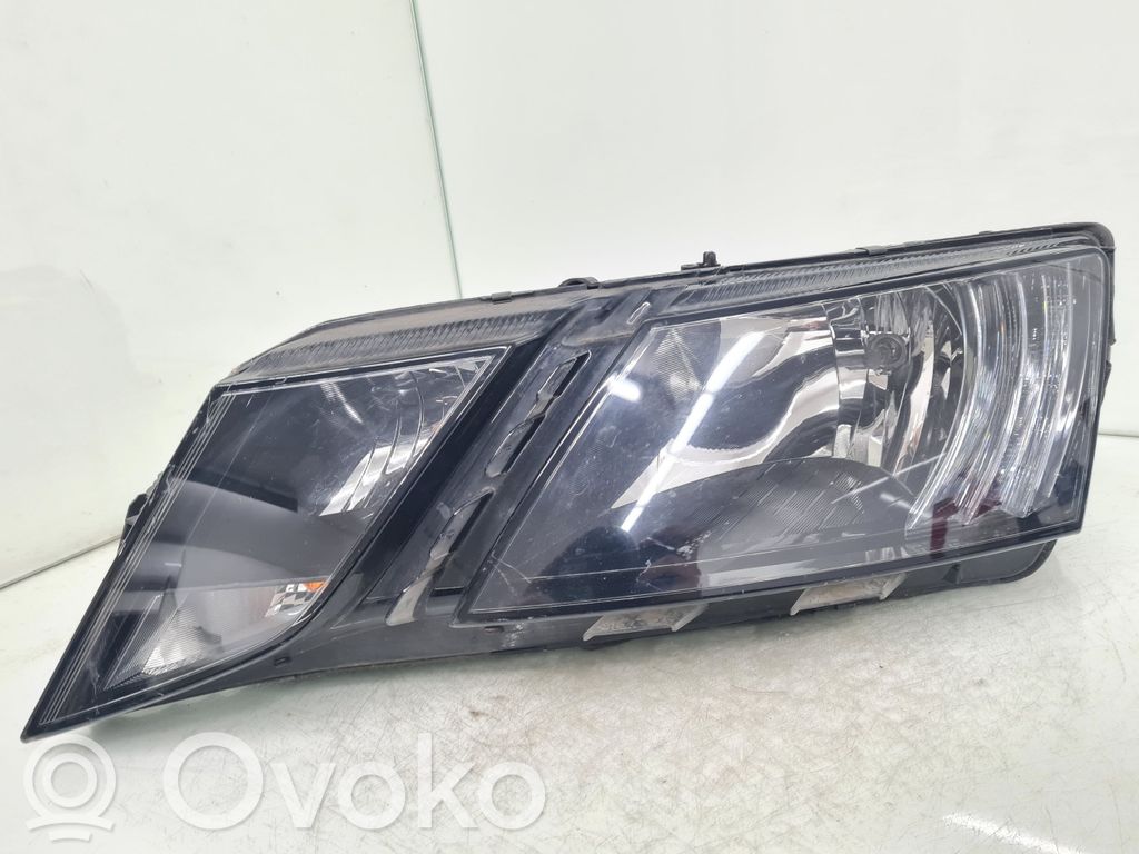 Skoda Octavia Mk3 (5E) Lampa przednia 