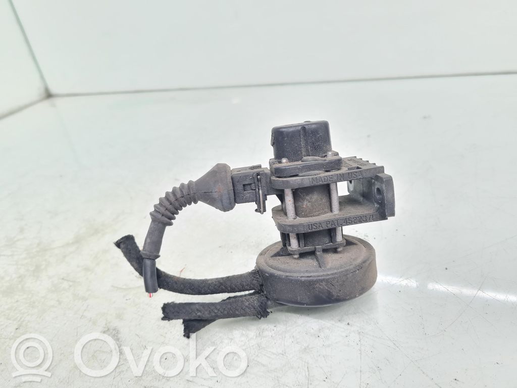 Audi 80 90 S2 B4 Solenoid supapă turbosuflantă 