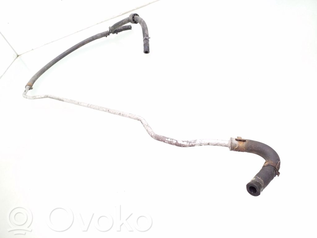 Mercedes-Benz B W245 Conductă/furtun lichid de răcire motor