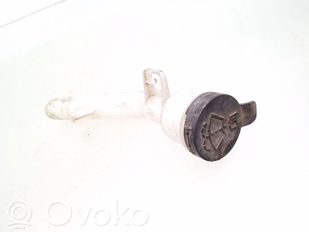 Opel Corsa E Rurka wlewu płynu do spryskiwaczy szyb 