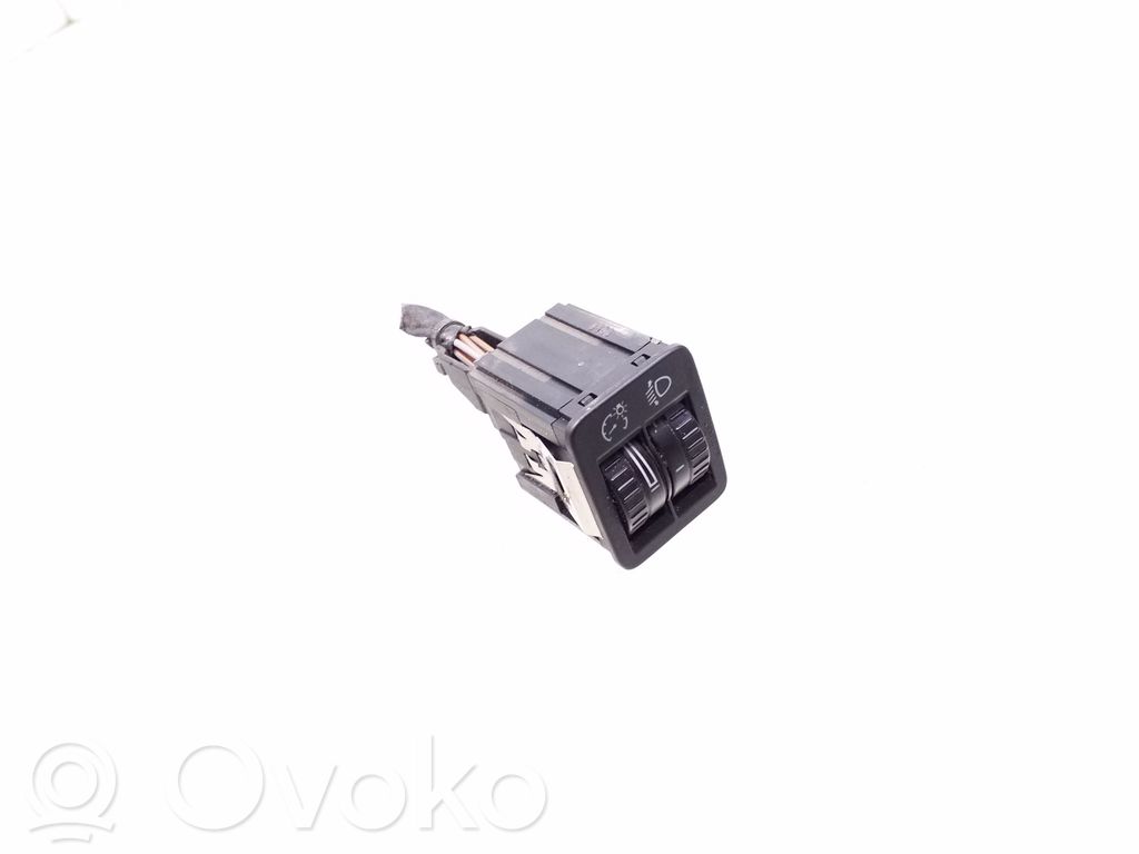 Volkswagen PASSAT B6 Comutator control nivel faruri 