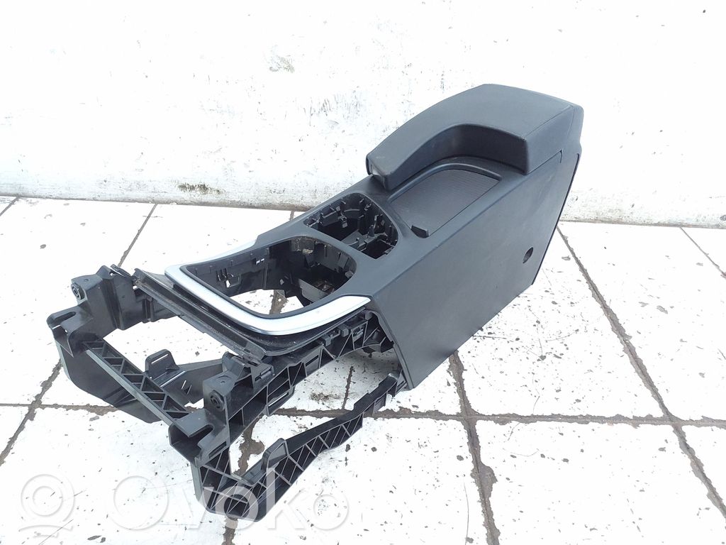 Opel Insignia A Center console 