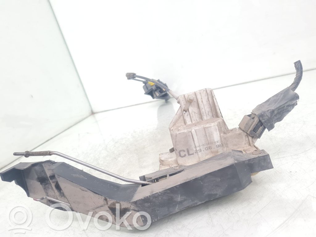 Ford Focus Front door lock 