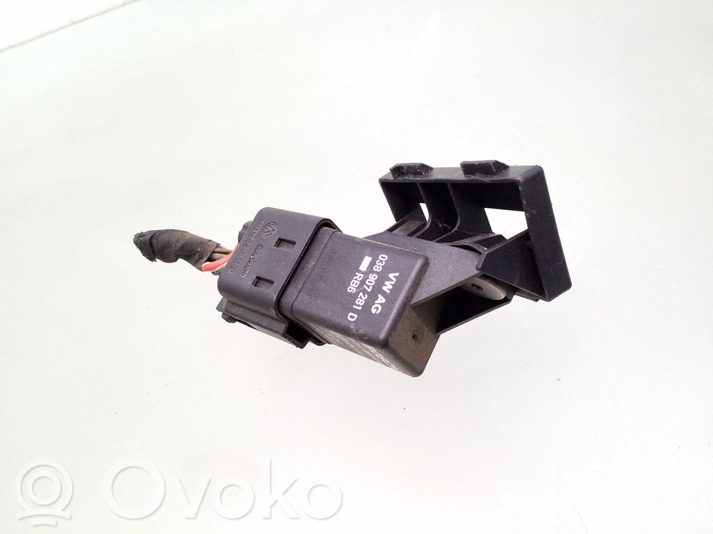Volkswagen Tiguan Przekaźnik / Modul układu ogrzewania wstępnego 