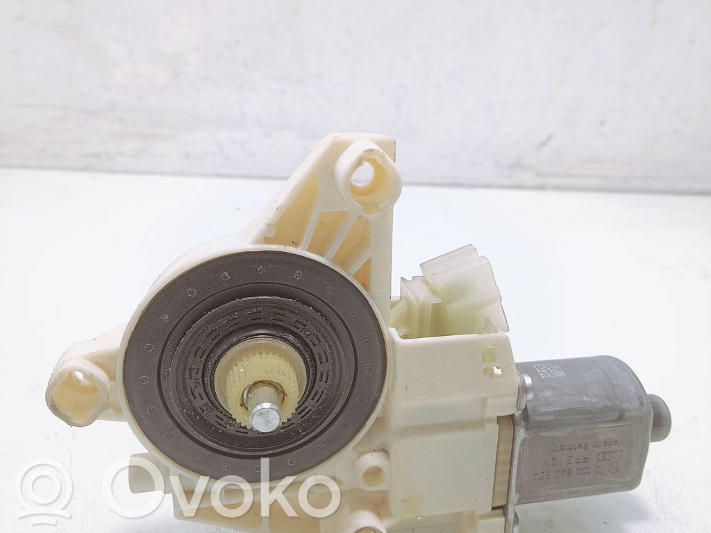 Mercedes-Benz C W204 Rear door window regulator motor 