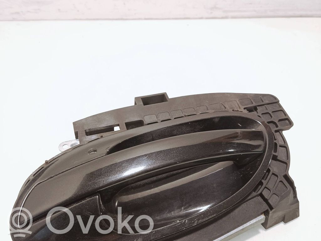 BMW 7 E65 E66 Takaoven ulkokahva 
