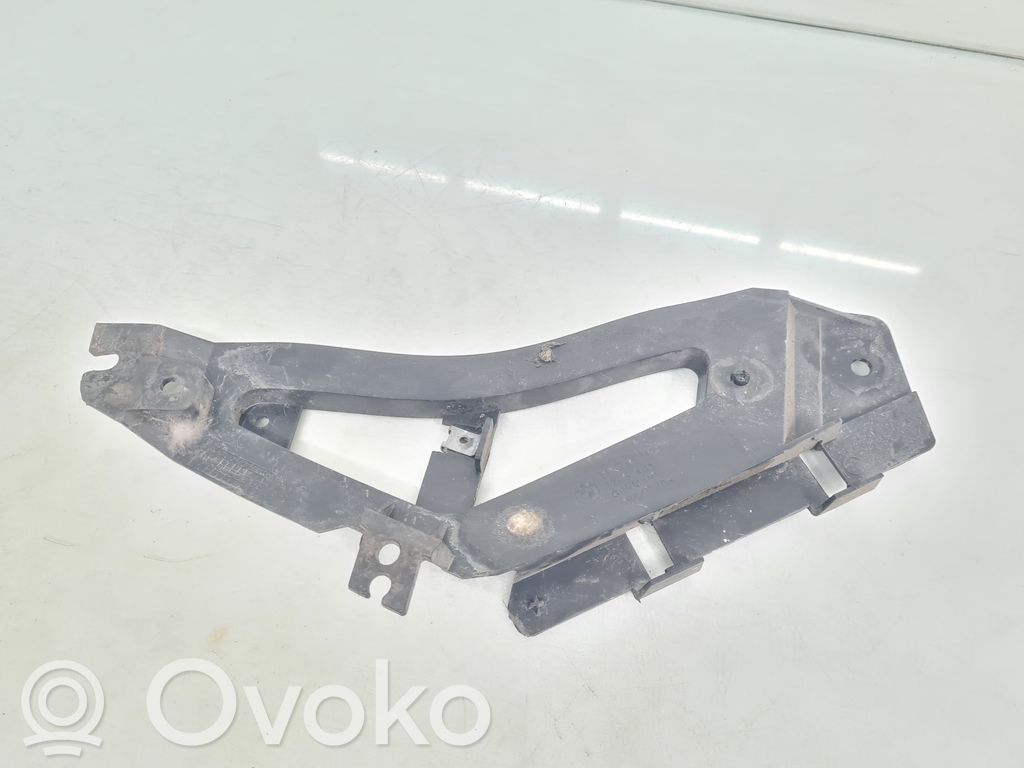 Rear bumper mounting bracket   51128245315,8245315