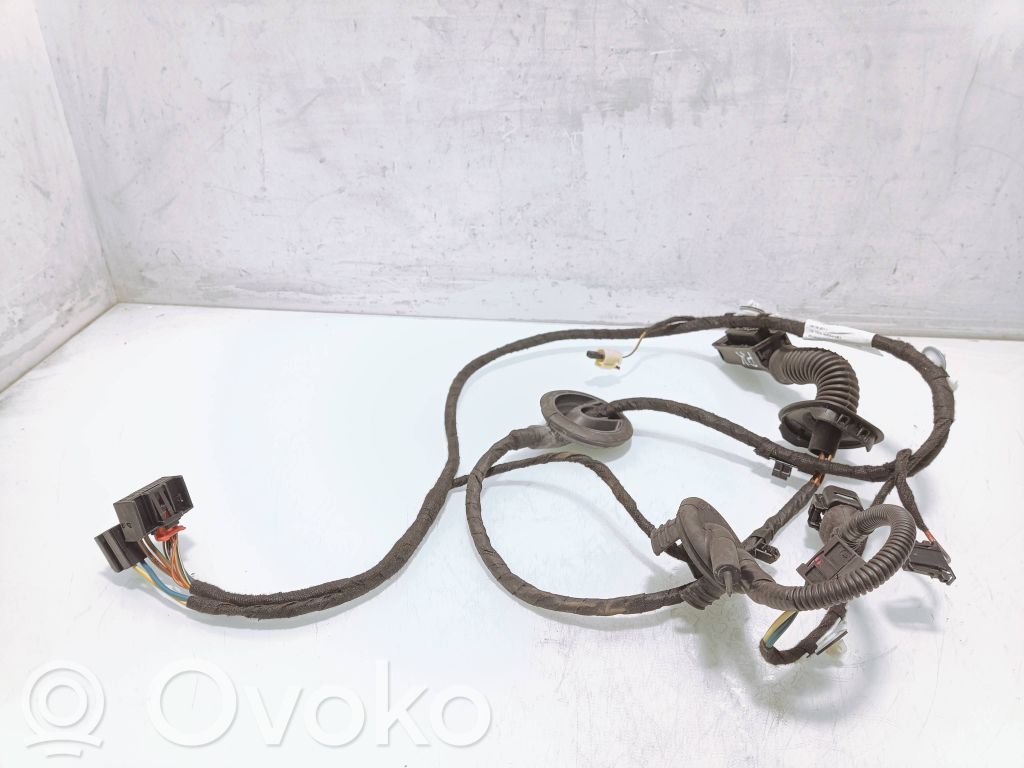 Audi A1 Cableado de puerta delantera 