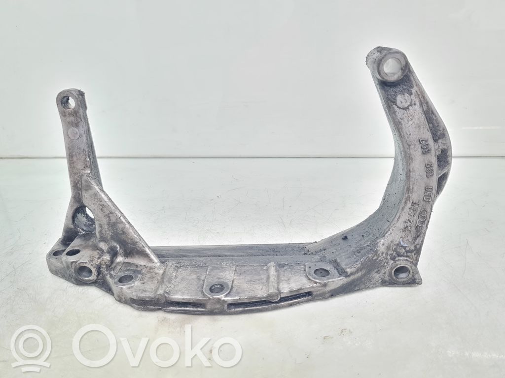 Volkswagen PASSAT B5 Soporte de montaje del motor (Usadas) 
