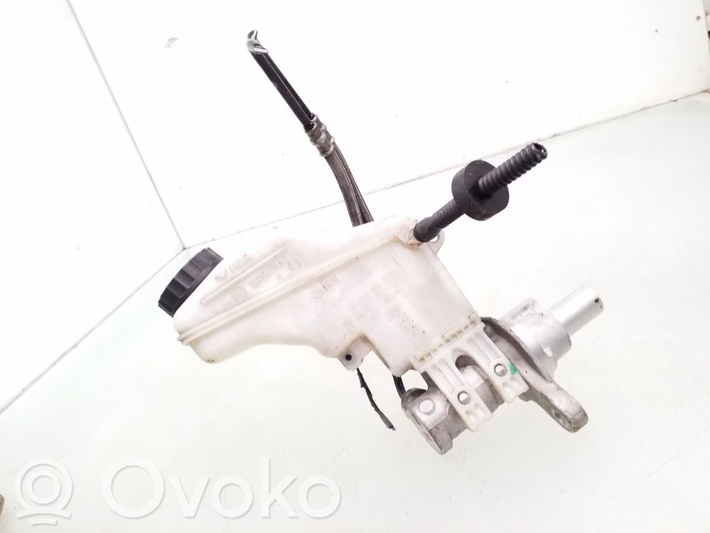 Opel Corsa D Pääjarrusylinteri 