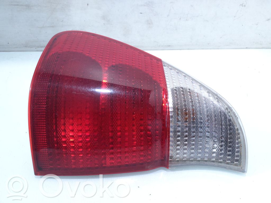 BMW X5 E53 Galinis žibintas kėbule 