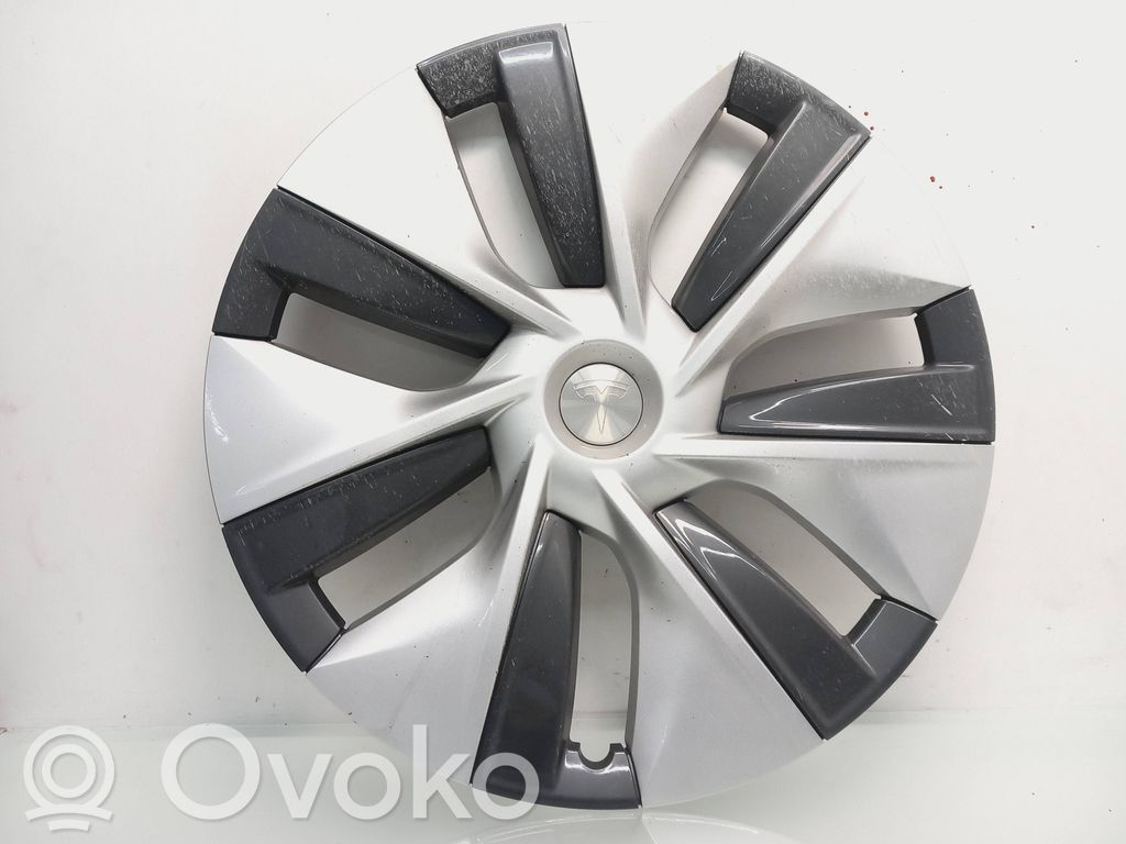 Tesla Model Y Enjoliveurs R20
