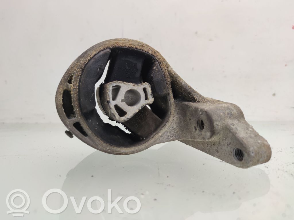 Opel Insignia A Engine mount bracket 