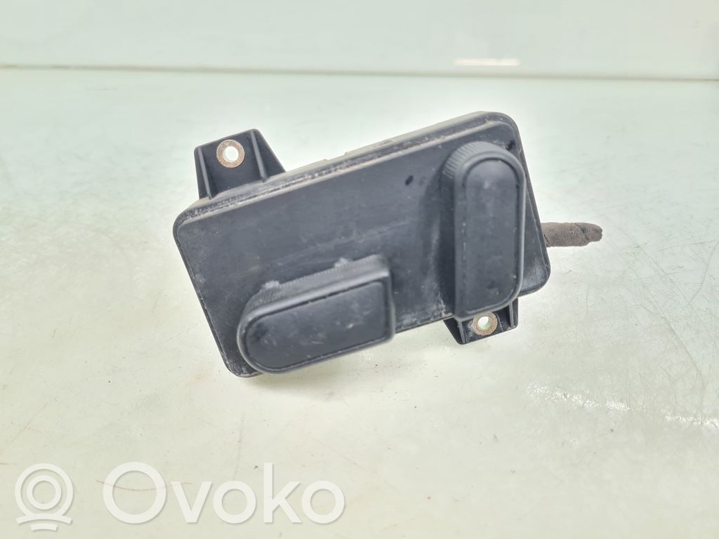 Interruptor de control del asiento   4B0959765