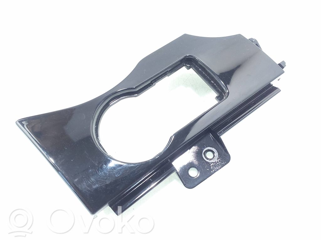 Chevrolet Orlando Panel trim 