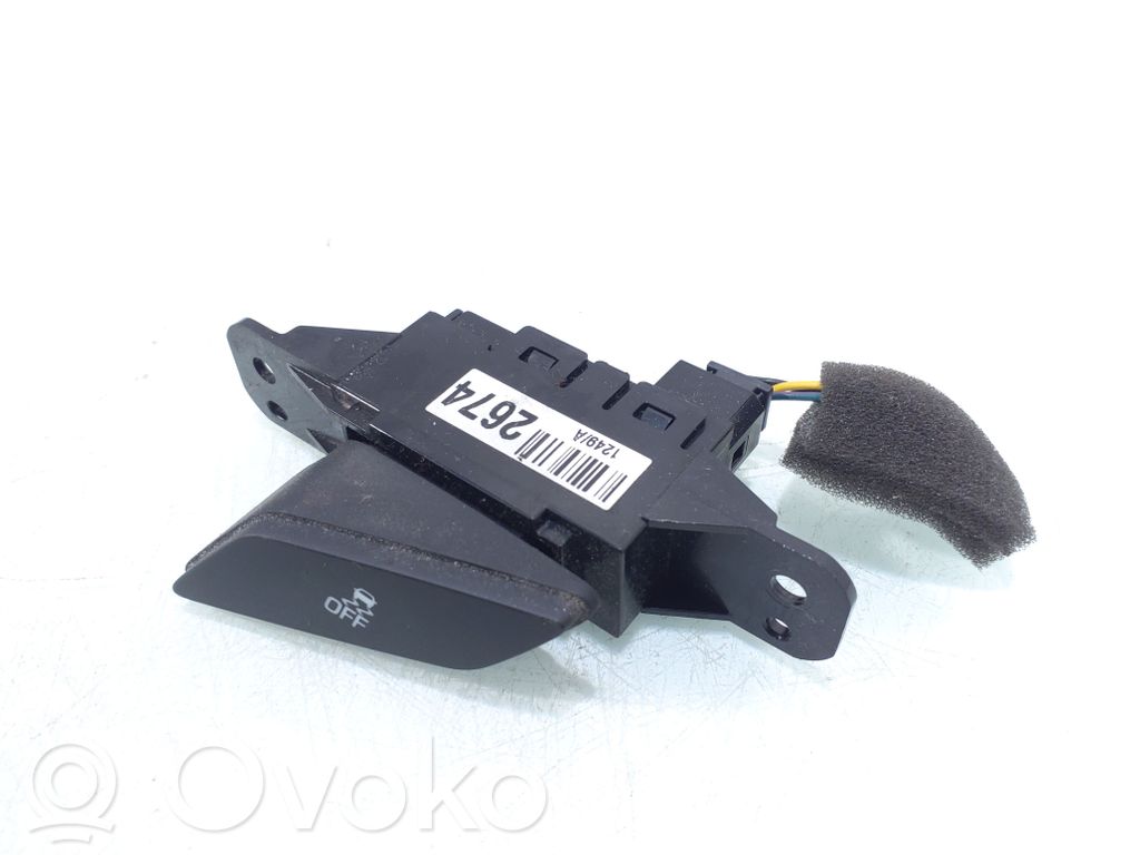Chevrolet Orlando Traction control (ASR) switch 