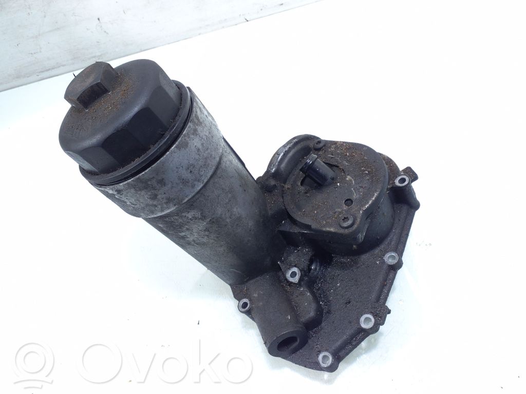 Oil filter mounting bracket   059115405G