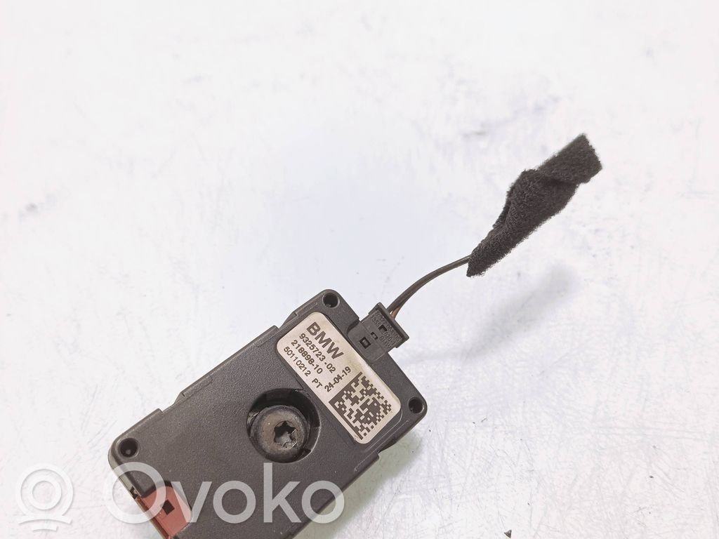 BMW 7 G11 G12 Amplificator antenă aeriană 