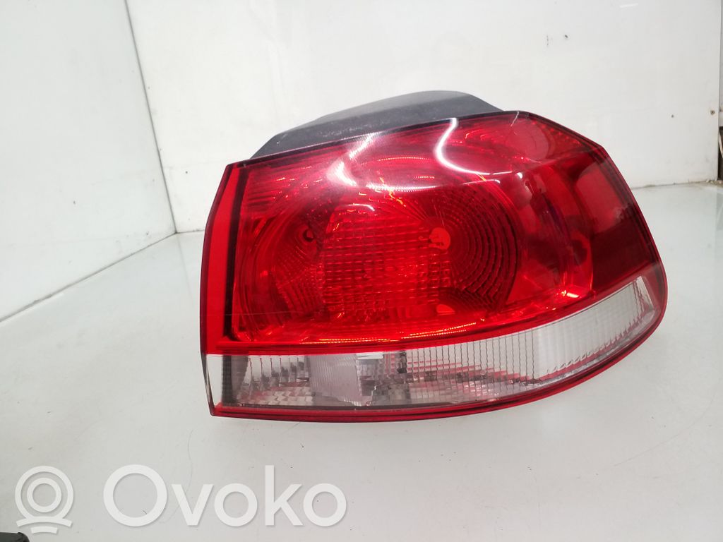 Volkswagen Golf VI Lampă spate în caroserie 
