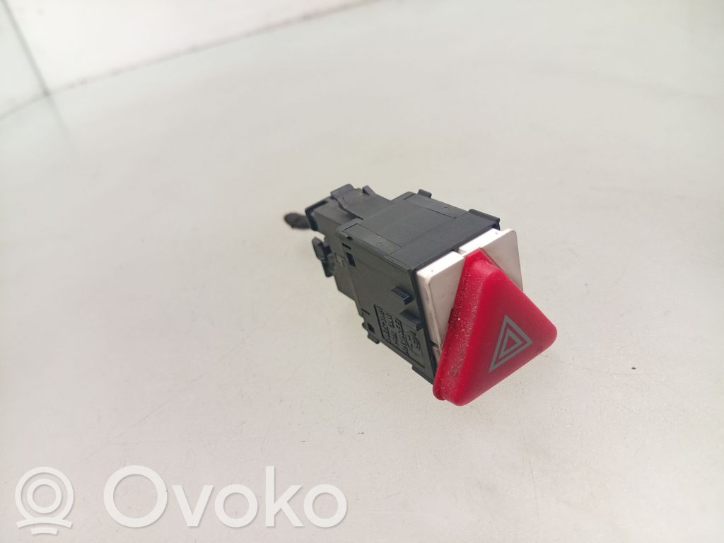 Volkswagen Transporter - Caravelle T5 Hazard light switch 
