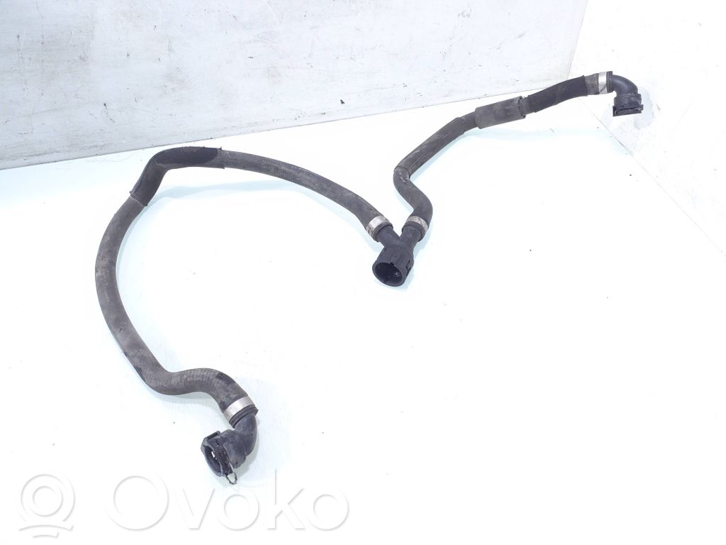 BMW X5 E70 Engine coolant pipe/hose 