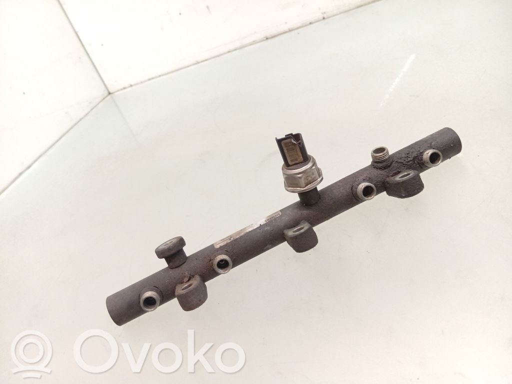 Citroen Berlingo Listwa wtryskowa 