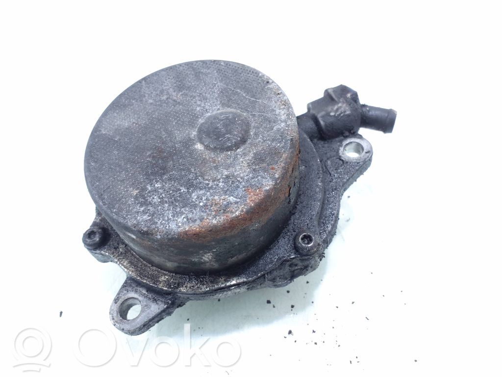 Vacuum pump   728176