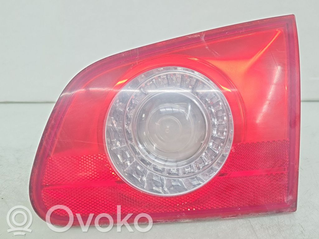 Volkswagen PASSAT B6 Luci posteriori del portellone del bagagliaio 